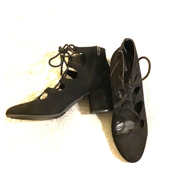 Mossimo Supply Co. | Shoes | Mossimo 